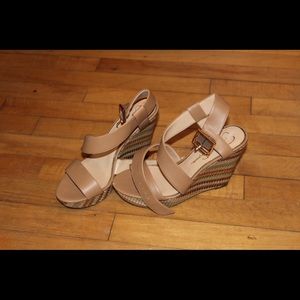 Jessica Simpson wedges